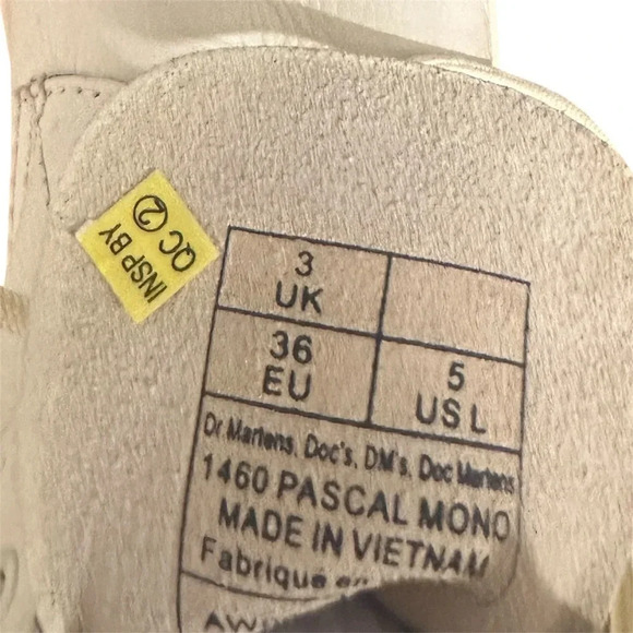 Dr. Martens 1460 Pascal Women's Mono Lace Up Boots in Cream Women’s 5 - Picture 8 of 8